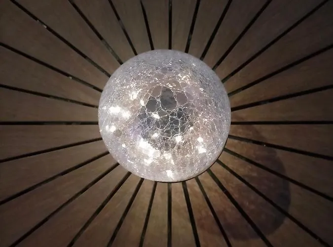 Kinghouse 도모도솔라